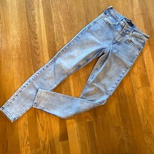 GAP light wash denim Jeans
